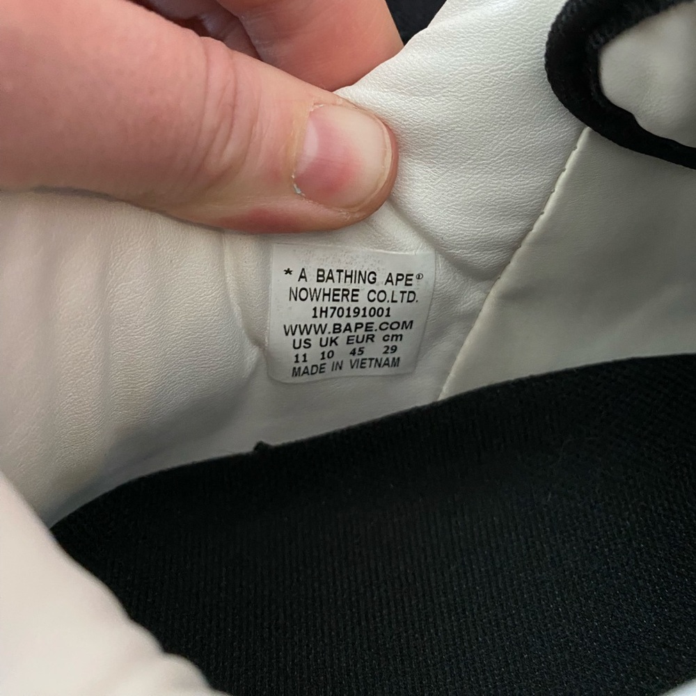 Bape Men's Sneakers in Black and White - Picture 10 of 10